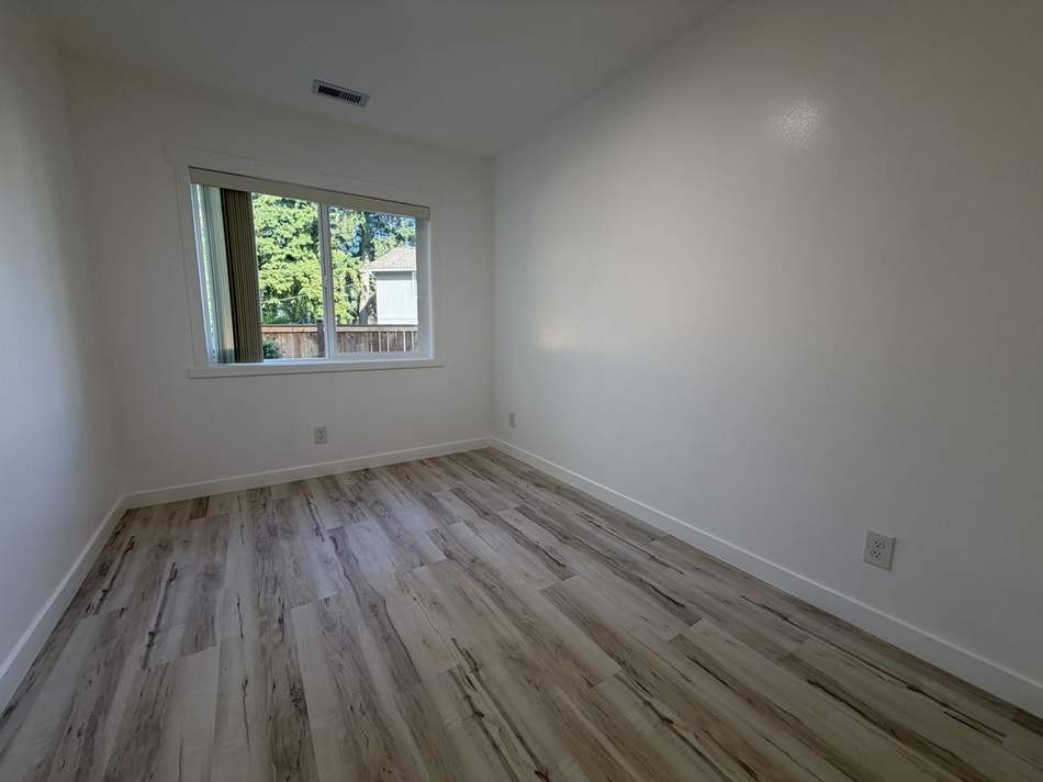 Resident Room at Serene Lynnwood