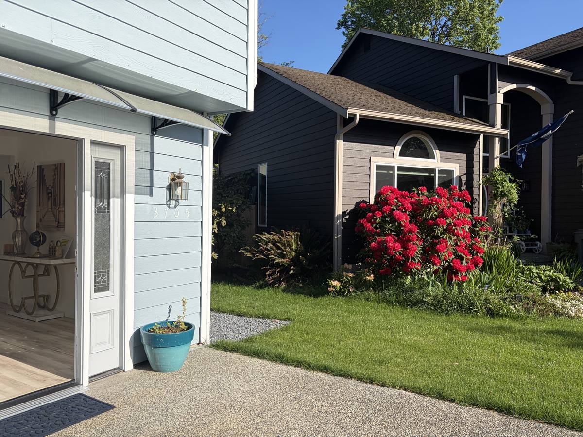 Front of Home at Serene Lynnwood